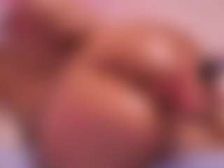 Live cam show with madison-nv - Double Penetration on intimatelivegirls.com