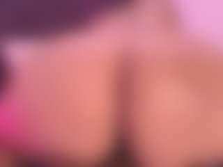 Live cam show with madison-nv - Double Penetration on Fit Hotties