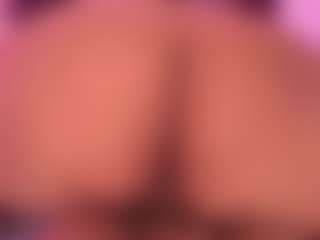 Live cam show with madison-nv - Brown Eyes on CamwithHer
