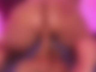 madison-nv's Live Sex Cam Show