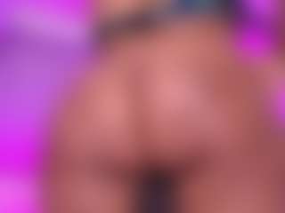 Live cam show with madison-nv - Double Penetration on Camsoda