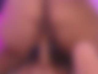 Live cam show with madison-nv - Facial on Gym Cam Girls