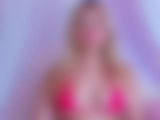 Live cam show with Miilla-Cooper - Sugarbaby on milfzrlive.com