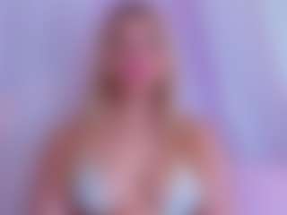 Miilla-Cooper's Live Sex Cam Show
