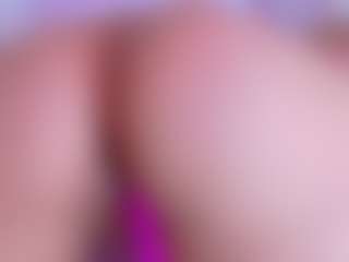 Miilla-Cooper's Live Sex Cam Show