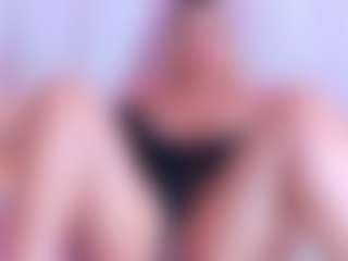 Live cam show with Miilla-Cooper - Cute on camwithhim.com