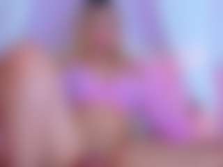 Live cam show with Miilla-Cooper - Average on crypto-cams