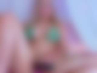 Miilla-Cooper's Live Sex Cam Show