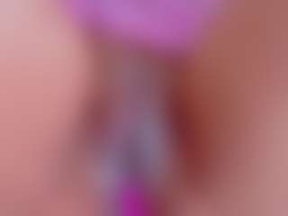 Miilla-Cooper's Live Sex Cam Show