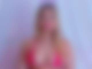 Live cam show with Miilla-Cooper - Handjob on Camsoda