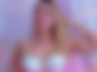Live cam show with Miilla-Cooper - Big Ass on Camsoda