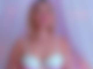 Miilla-Cooper's Live Sex Cam Show