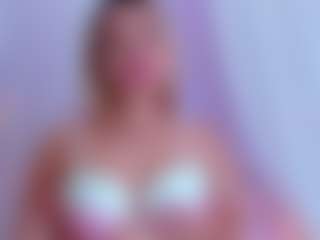 Miilla-Cooper's Live Sex Cam Show