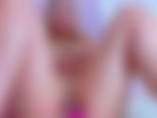 Miilla-Cooper's Live Sex Cam Show