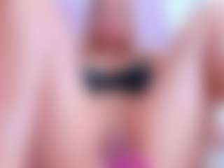 Miilla-Cooper's Live Sex Cam Show