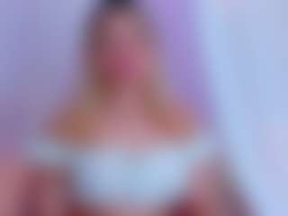 Miilla-Cooper's Live Sex Cam Show