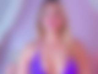 Live cam show with Miilla-Cooper - Fingers on Uber Horny