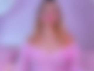 Live cam show with Miilla-Cooper - Big Nipples on chickslive.net