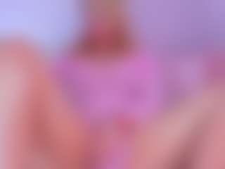 Live cam show with Miilla-Cooper - Big Nipples on Camsoda.co