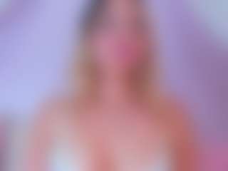 Miilla-Cooper's Live Sex Cam Show