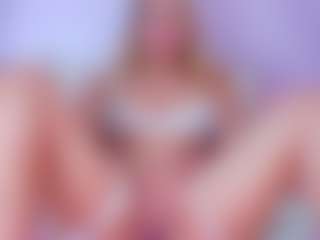 Miilla-Cooper's Live Sex Cam Show