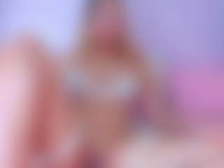 Miilla-Cooper's Live Sex Cam Show