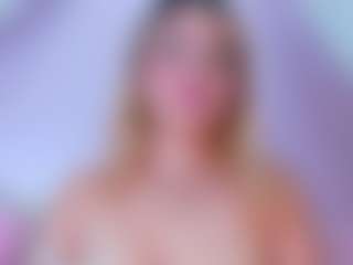 Miilla-Cooper's Live Sex Cam Show