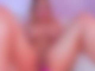 Miilla-Cooper's Live Sex Cam Show