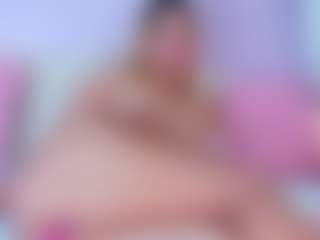 Miilla-Cooper's Live Sex Cam Show