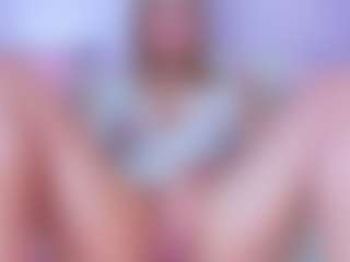 Miilla-Cooper's Live Sex Cam Show