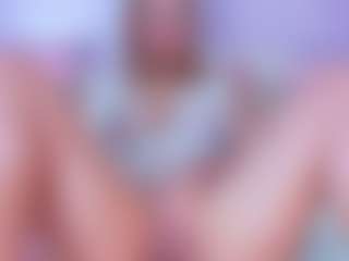 Miilla-Cooper's Live Sex Cam Show