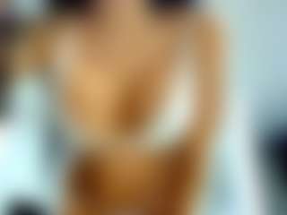 Live cam show with PamelaFit - Teen (18+) on SxyPornLive