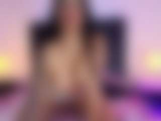 Spettacolo in cam dal vivo con PamelaFit - Athletic MILF su Camsoda