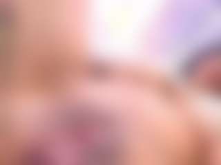 PamelaFit MILF webcam performer live streaming