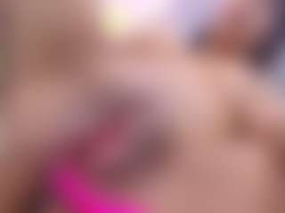 Live cam show with PamelaFit - Facial Piercings on Camsoda