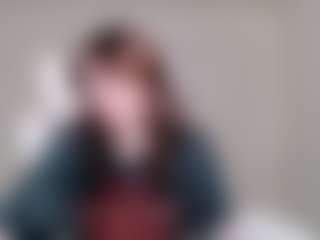 Live cam show with Pretty Audrey - Skinny on parknlotfishbdy