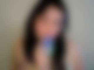 Pretty Audrey's Live Sex Cam Show