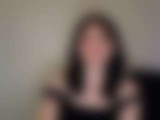 Pretty Audrey's Live Sex Cam Show