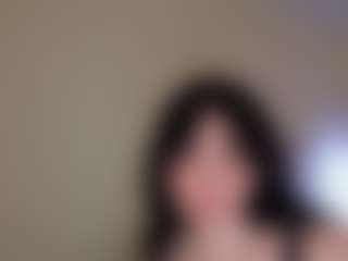 Pretty Audrey's Live Sex Cam Show