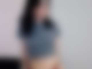 Pretty Audrey's Live Sex Cam Show
