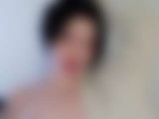 Pretty Audrey's Live Sex Cam Show