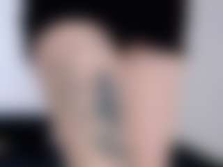 Pretty Audrey's Live Sex Cam Show