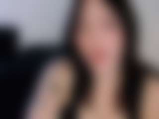 Pretty Audrey's Live Sex Cam Show