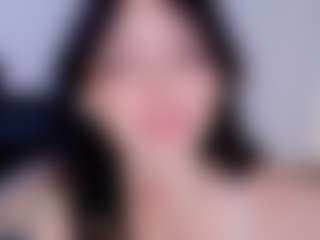 Pretty Audrey's Live Sex Cam Show