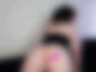 Pretty Audrey's Live Sex Cam Show