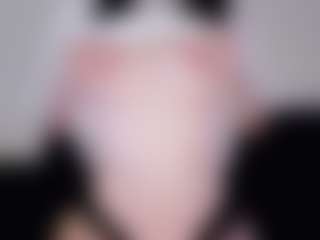 Pretty Audrey's Live Sex Cam Show
