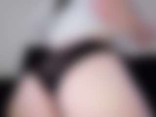 Pretty Audrey's Live Sex Cam Show