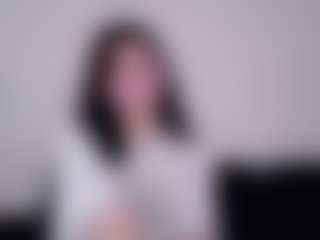 Pretty Audrey's Live Sex Cam Show