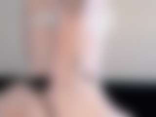 Pretty Audrey's Live Sex Cam Show