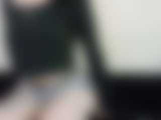 Live cam show with Pretty Audrey - Sexwebcam Red Hair on Camming Site